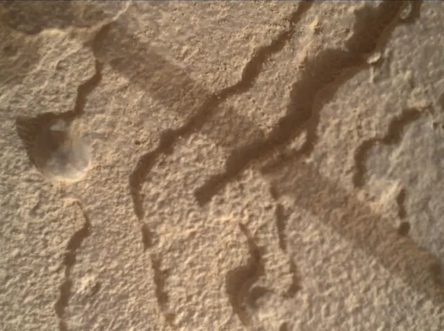 Sol 3609: Mars Hand Lens Imager (MAHLI)