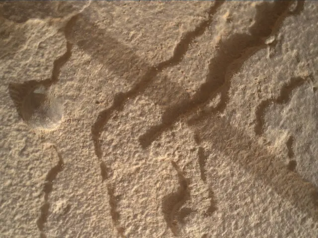 Sol 3609: Mars Hand Lens Imager (MAHLI)
