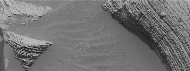 Sol 3610: Mast Camera (Mastcam)