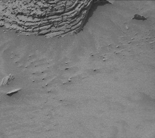 Sol 3610: Mast Camera (Mastcam)