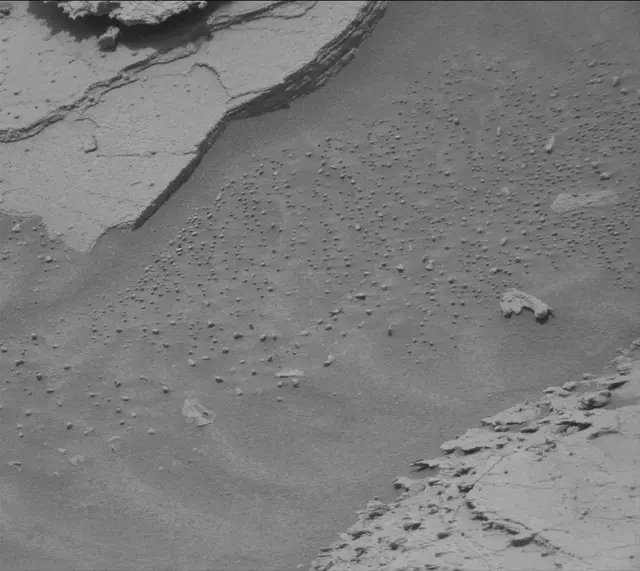 Sol 3610: Mast Camera (Mastcam)