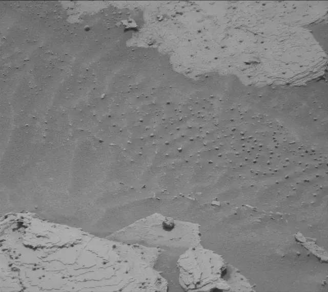 Sol 3610: Mast Camera (Mastcam)
