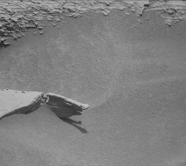 Sol 3610: Mast Camera (Mastcam)