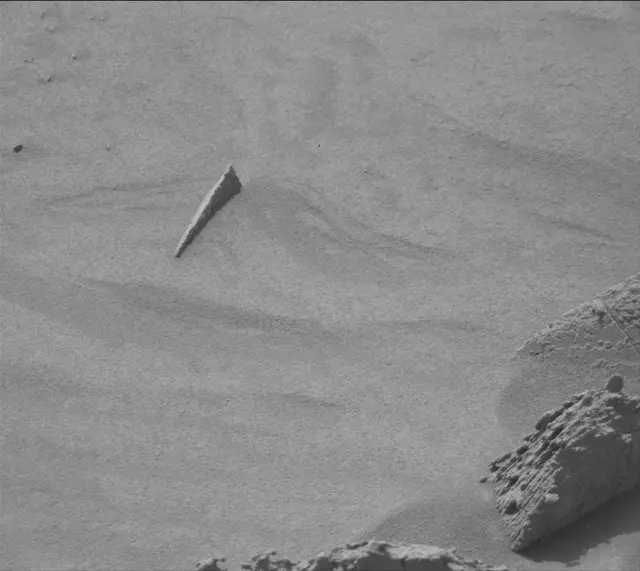 Sol 3610: Mast Camera (Mastcam)
