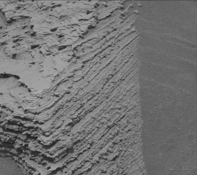 Sol 3610: Mast Camera (Mastcam)