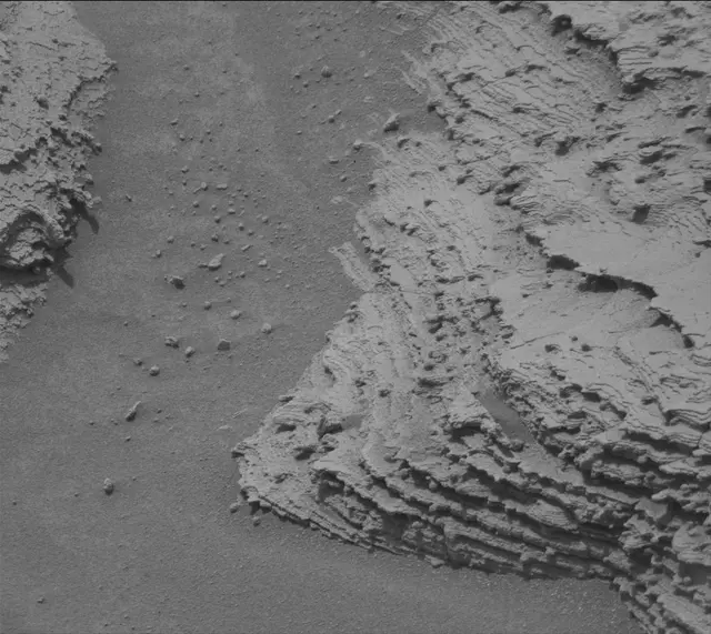 Sol 3610: Mast Camera (Mastcam)
