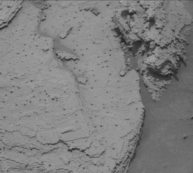 Sol 3610: Mast Camera (Mastcam)