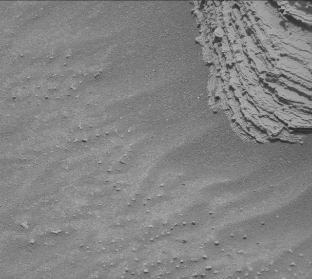 Sol 3610: Mast Camera (Mastcam)