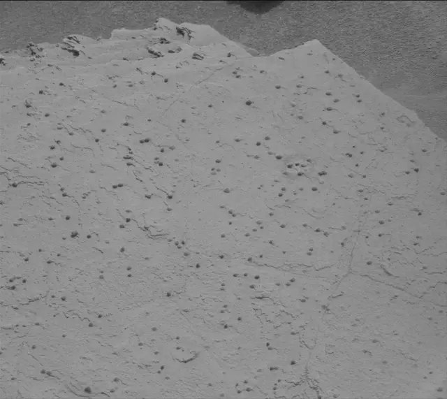Sol 3610: Mast Camera (Mastcam)