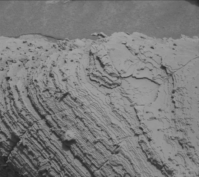 Sol 3610: Mast Camera (Mastcam)