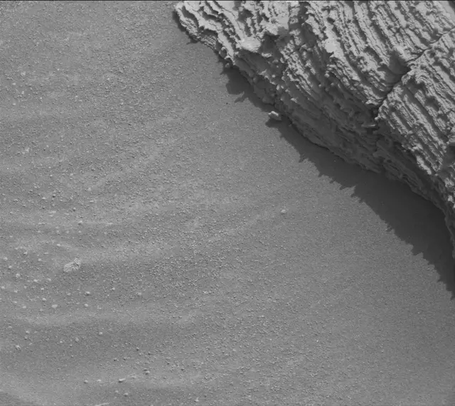 Sol 3610: Mast Camera (Mastcam)