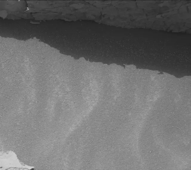 Sol 3610: Mast Camera (Mastcam)