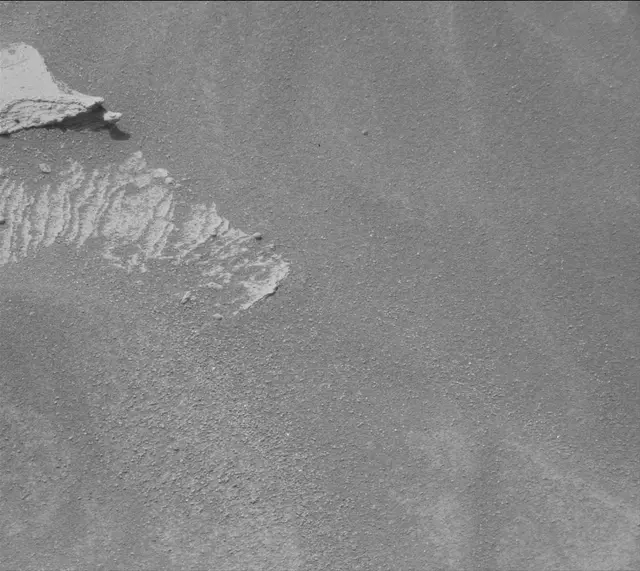 Sol 3610: Mast Camera (Mastcam)
