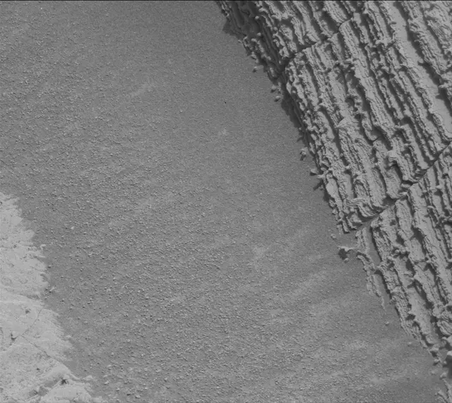 Sol 3610: Mast Camera (Mastcam)