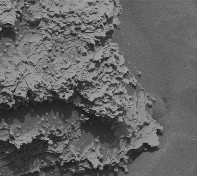 Sol 3610: Mast Camera (Mastcam)