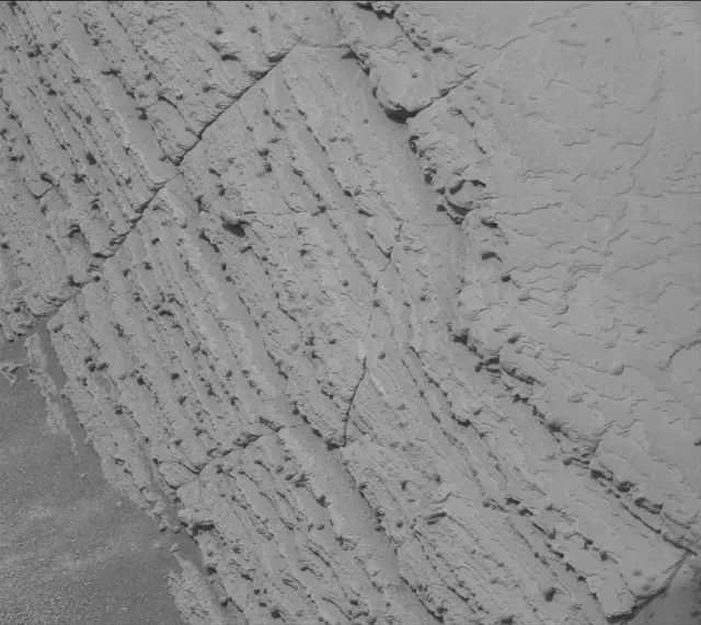 Sol 3611: Mast Camera (Mastcam)