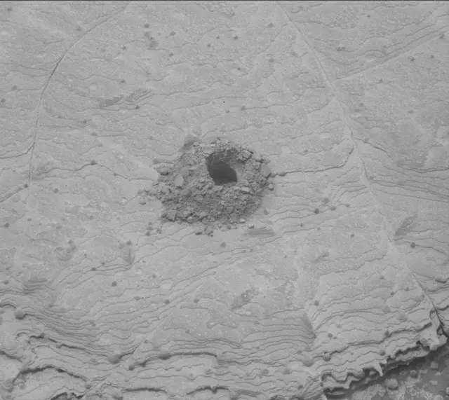 Sol 3613: Mast Camera (Mastcam)