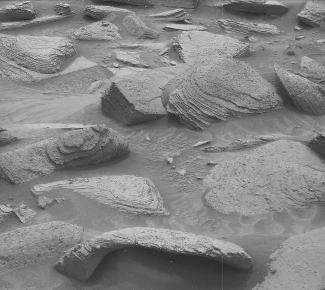 Sol 3616: Mast Camera (Mastcam)
