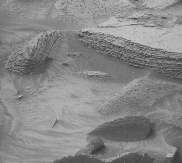 Sol 3616: Mast Camera (Mastcam)