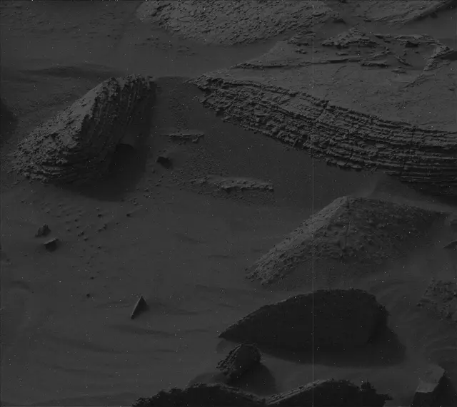 Sol 3616: Mast Camera (Mastcam)