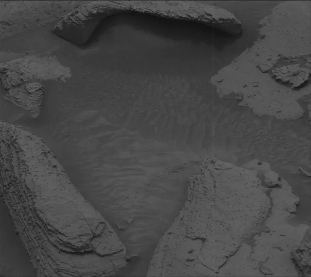 Sol 3617: Mast Camera (Mastcam)
