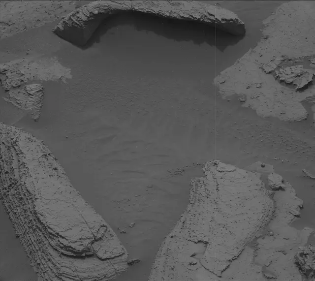 Sol 3617: Mast Camera (Mastcam)
