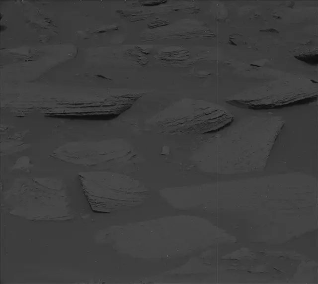 Sol 3619: Mast Camera (Mastcam)