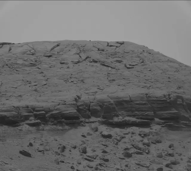 Sol 3621: Mast Camera (Mastcam)