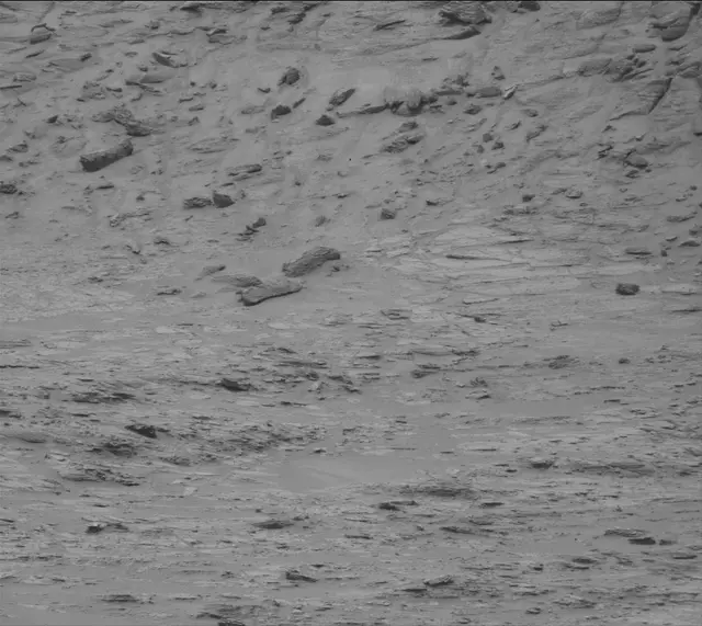 Sol 3621: Mast Camera (Mastcam)