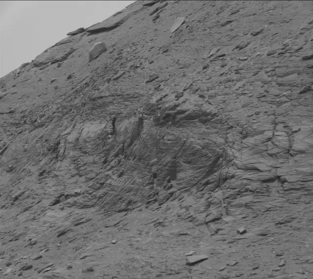 Sol 3621: Mast Camera (Mastcam)