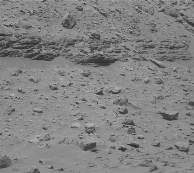 Sol 3621: Mast Camera (Mastcam)