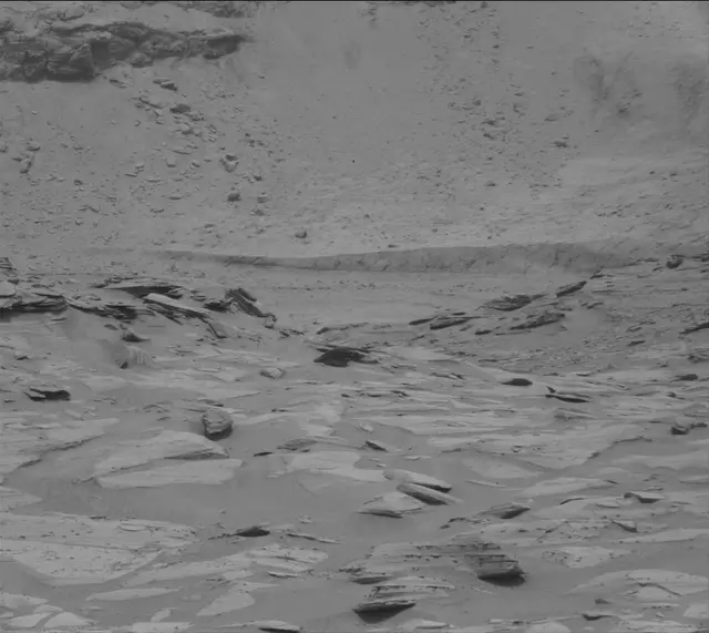 Sol 3621: Mast Camera (Mastcam)