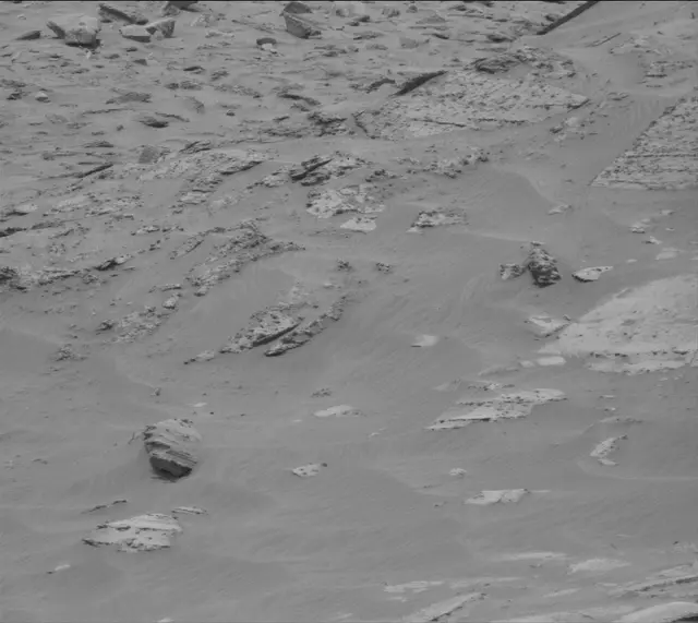 Sol 3621: Mast Camera (Mastcam)