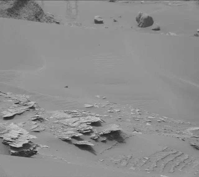 Sol 3621: Mast Camera (Mastcam)