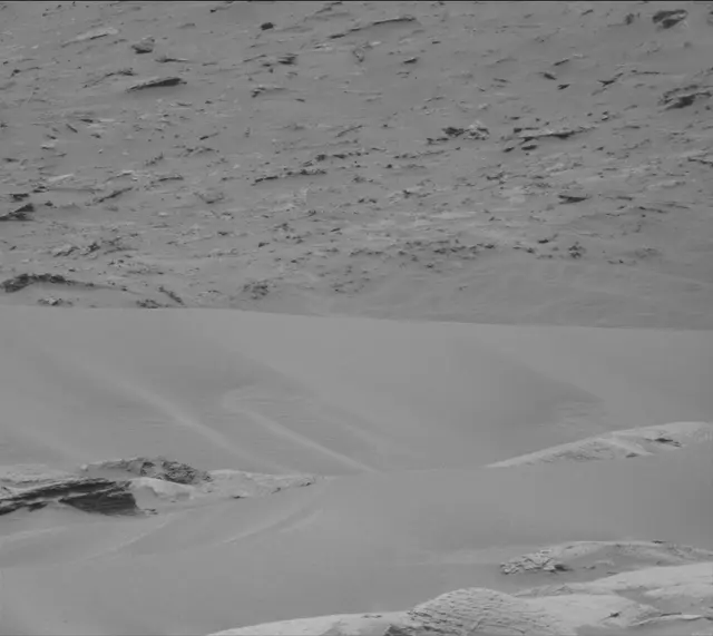 Sol 3621: Mast Camera (Mastcam)
