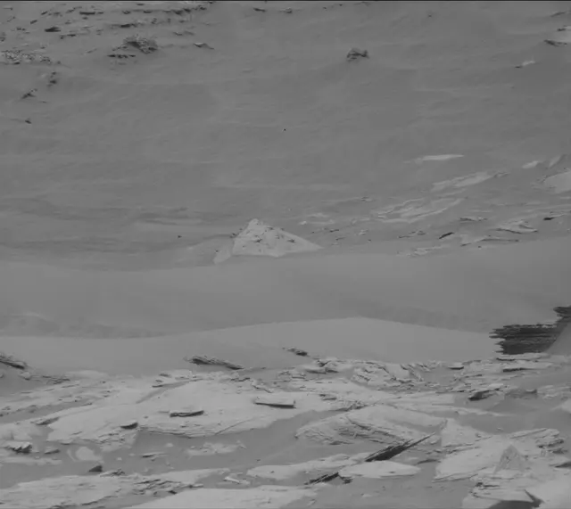 Sol 3621: Mast Camera (Mastcam)