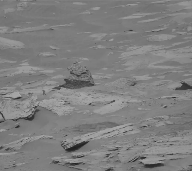 Sol 3621: Mast Camera (Mastcam)