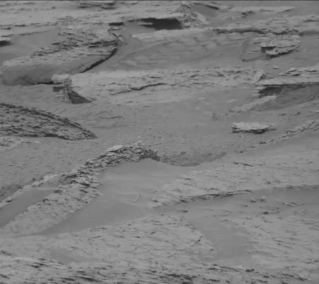 Sol 3621: Mast Camera (Mastcam)