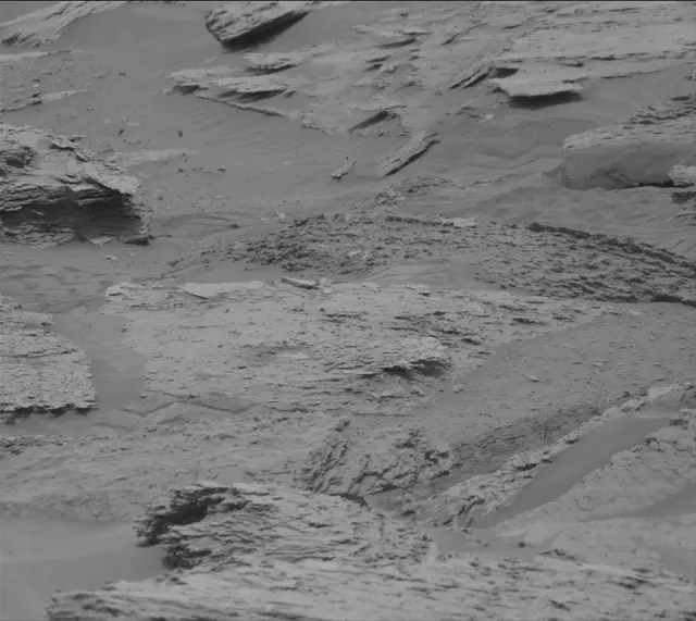 Sol 3621: Mast Camera (Mastcam)