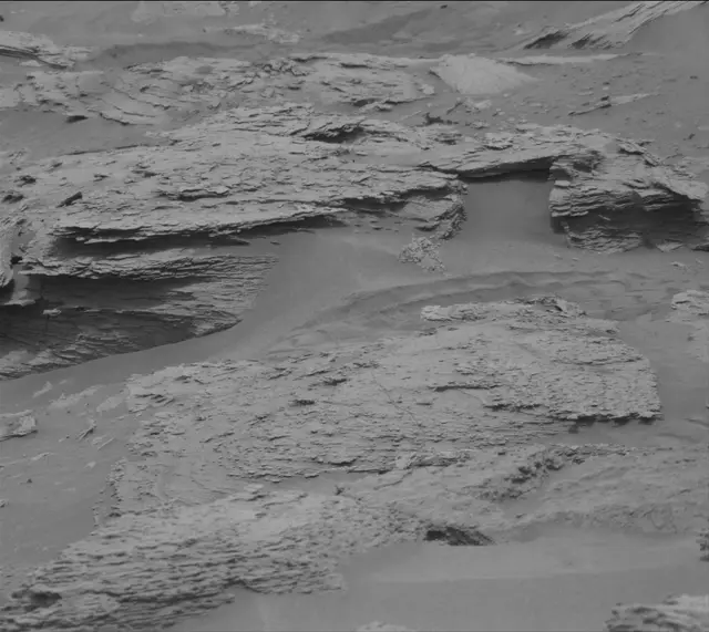 Sol 3621: Mast Camera (Mastcam)