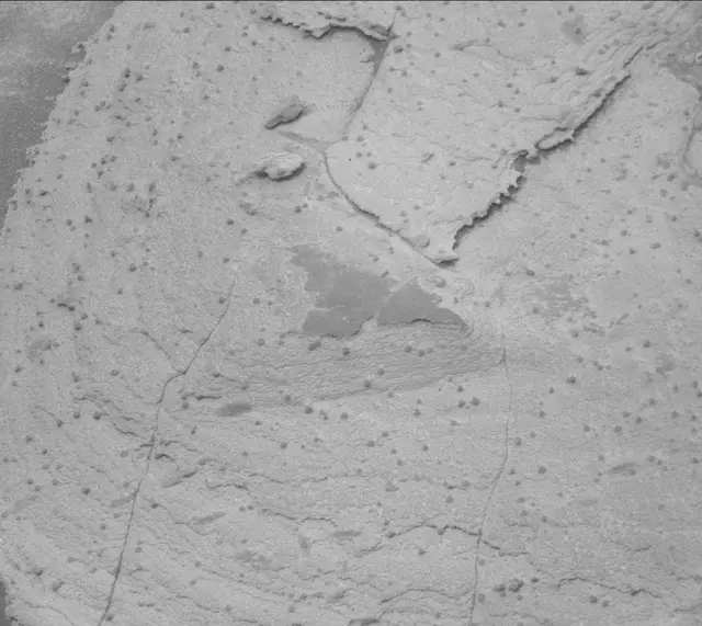 Sol 3623: Mast Camera (Mastcam)