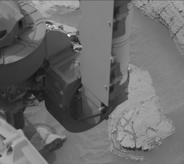 Sol 3624: Mast Camera (Mastcam)