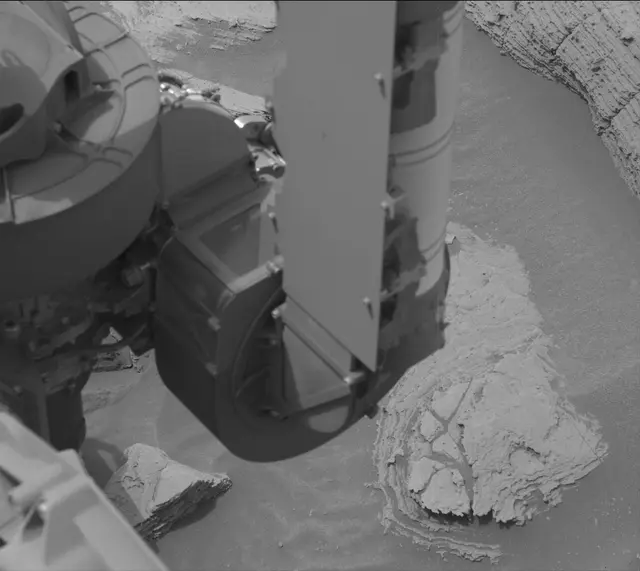 Sol 3624: Mast Camera (Mastcam)