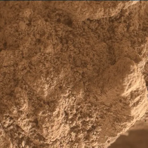 Sol 3624: Mars Hand Lens Imager (MAHLI)