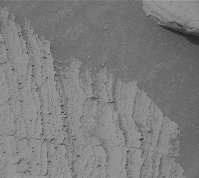 Sol 3626: Mast Camera (Mastcam)