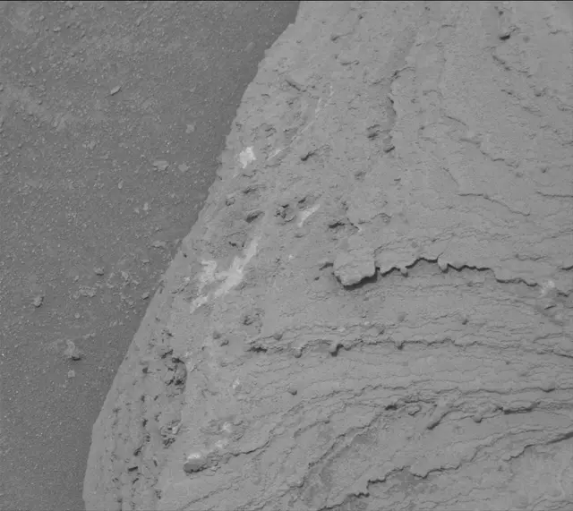 Sol 3626: Mast Camera (Mastcam)