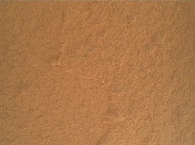 Sol 3626: Mars Hand Lens Imager (MAHLI)