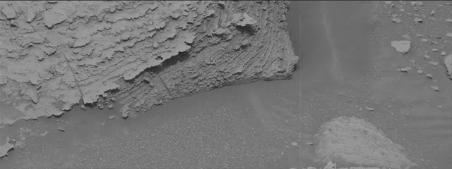 Sol 3628: Mast Camera (Mastcam)