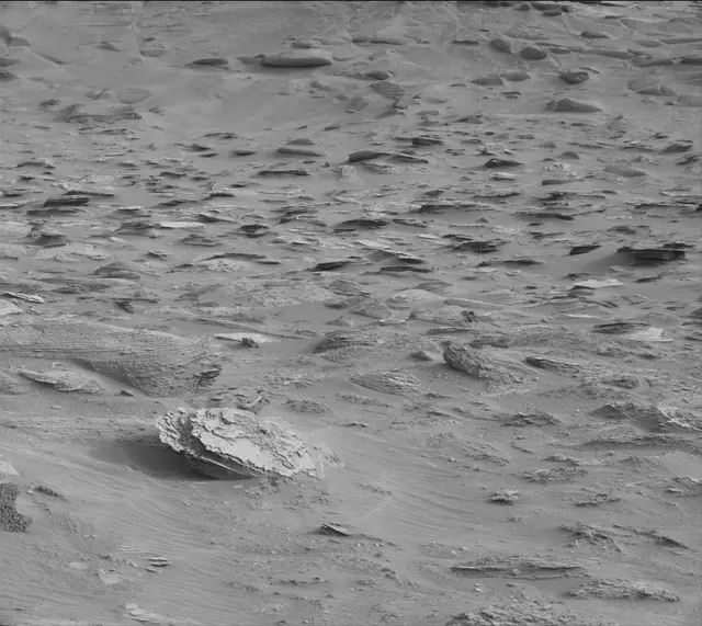 Sol 3628: Mast Camera (Mastcam)