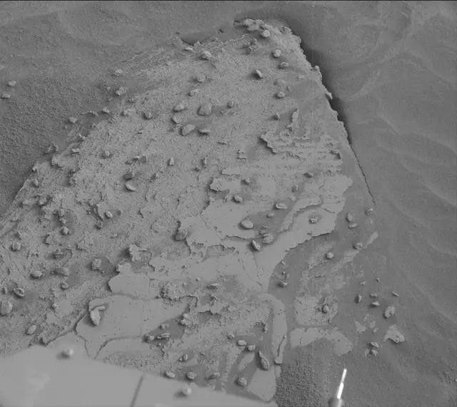 Sol 3628: Mast Camera (Mastcam)